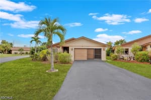 6511 Royal Woods Dr, Fort Myers