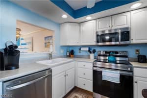 1700 Pine Valley Drive, Fort Myers, FL 33907 - MLS#2026024637