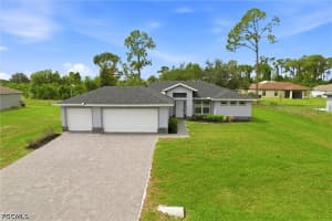 1024 Ne 33rd Ln, Cape Coral 1024 Ne 33rd Ln, Cape Coral