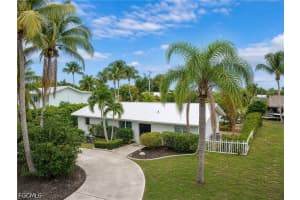 1019 Wyomi Dr, Fort Myers 1019 Wyomi Dr, Fort Myers