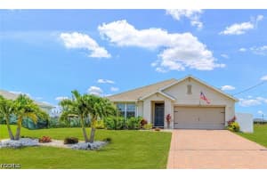 1806 Nw 21st Ter, Cape Coral