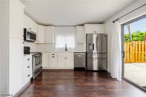 1418 Park Shore Circle, Fort Myers, FL 33901 - MLS#2026024980