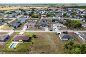 225 Manasota Street, Fort Myers, FL 33913 - MLS#2026024997