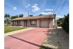 1204 15th Street, Cape Coral, FL 33990 - MLS#2026025298