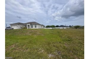 1820 19th Avenue, Cape Coral, FL 33993 - MLS#2026025329