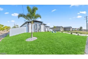 2711 Van Buren Parkway, Cape Coral, FL 33993 - MLS#2026025432