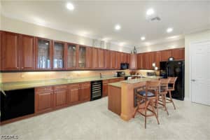 5661 Kensington Loop, Fort Myers, FL 33912 - MLS#2026025481