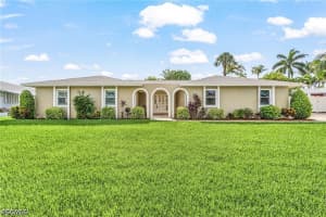 5985 Baker Court, Fort Myers, FL 33919 - MLS#2026025675
