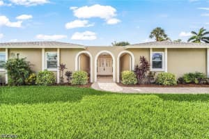 5985 Baker Court, Fort Myers, FL 33919 - MLS#2026025675