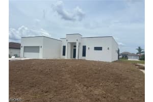 1038 37th Avenue, Cape Coral, FL 33993 - MLS#2026025759