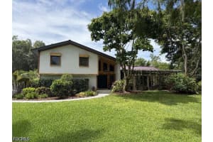 6100 Dogwood Way, Naples, FL 34116 - MLS#2026025871
