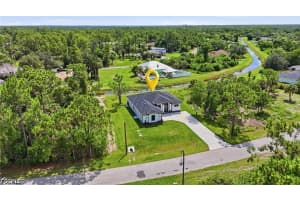 3823 Heyburn Street, Fort Myers, FL 33905 - MLS#2026025878