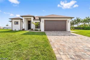 7 Sw 19th Pl, Cape Coral 7 Sw 19th Pl, Cape Coral