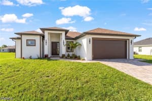 7 19th Place, Cape Coral, FL 33991 - MLS#2026026137