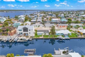 2742 Bruce Street, Matlacha, FL 33993 - MLS#2026026235