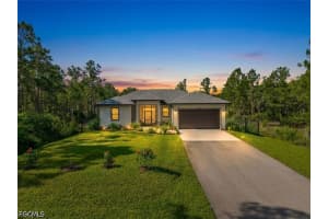 4432 45th Ave Ne, Naples