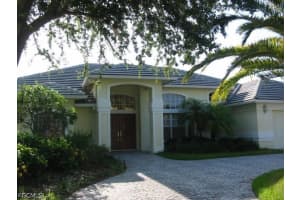 11761 Pinewood Lakes Dr, Fort Myers