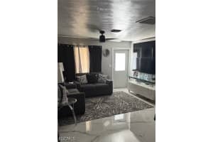 3941 Maxine Street, Fort Myers, FL 33901 - MLS#2026026390