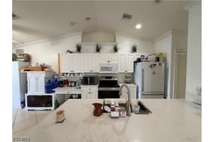 1621 14th Terrace, Cape Coral, FL 33991 - MLS#2026026487