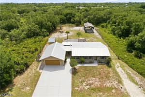 2310 Abbott Avenue, Alva, FL 33920 - MLS#2026026557