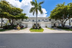 10083 Poppy Hill Dr, Fort Myers
