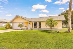 1435 Se 14th St, Cape Coral