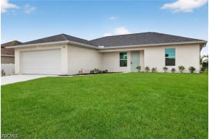 105 Nw 9th Ter, Cape Coral 105 Nw 9th Ter, Cape Coral