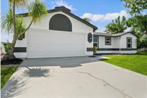 2931 11th Court, Cape Coral, FL 33914 - MLS#2026027201