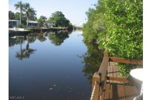 900 Henderson Creek Dr, Naples, FL 34114, Sold 11/06/13