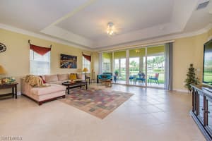 7112 Lemuria Cir, Naples, FL 34109, Sold 03/05/14