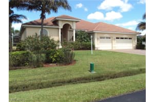 8560 Belle Meade Dr, Fort Myers, FL 33908, Sold 04/11/14