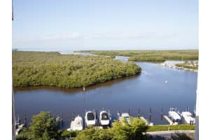 13105 Vanderbilt Dr, Naples, FL 34110, Sold 09/30/14