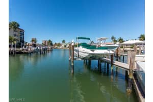 860 Panama Ct, Marco Island, FL 34145, Sold 05/05/14