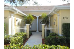6171 Mandalay Cir, Naples, FL 34112, Sold 10/05/15
