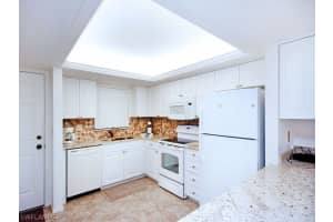 2737 W Gulf Dr UNIT 122, Sanibel, FL 33957, Sold 04/20/18