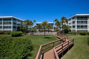 635 E Gulf Dr c102, Sanibel, FL 33957, Sold 04/10/15