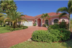 10126 Avonleigh Dr, Bonita Springs, FL 34135, Sold 07/15/14