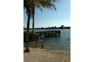 1627 Emerald Cove Dr, Cape Coral, FL 33991, Sold 08/04/14