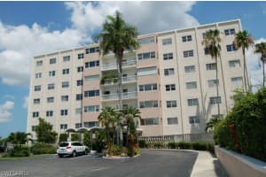 1900 Clifford St APT 306, Fort Myers, FL 33901, Sold 09/19/14