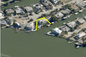 21550 Madera Rd, Fort Myers Beach, FL 33931, Sold 10/31/14