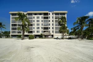 7700 Estero Blvd APT 202, Fort Myers Beach, FL 33931, Sold 04/17/15