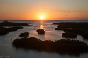 425 Dockside Dr, Naples, FL 34110, Sold 04/30/15