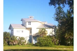845 San Carlos Dr, Fort Myers Beach, FL 33931, Sold 01/30/15