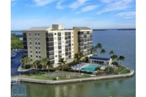 400 Lenell Rd APT 306, Fort Myers Beach, FL 33931, Sold 04/01/15