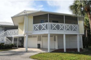 950 Moody Rd APT 102, North Fort Myers, FL 33903, Sold 02/17/15