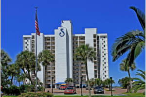 6400 Estero Blvd, Fort Myers Beach, FL 33931, Sold 12/29/15