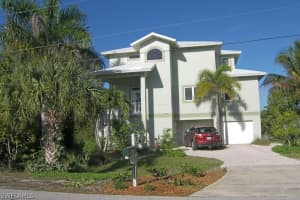 625 Sea Oats Dr, Sanibel, FL 33957, Sold 04/15/15