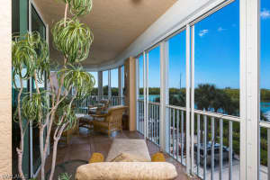 435 Dockside Dr, Naples, FL 34110, Sold 03/31/16