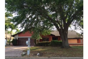 8927 Banyan Cove Cir, Fort Myers, FL 33919, Sold 07/30/15