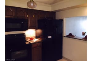 2121 Collier Ave APT 216, Fort Myers, FL 33901, Sold 02/05/16